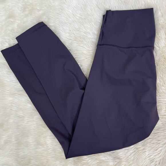 EVERLANE Perform Renew Legging in Eggplant Size M Flawed - Picture 1 of 9